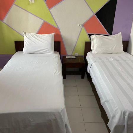 Hotel Ndaary Khassoum Sarl Ziguinchor Exteriér fotografie